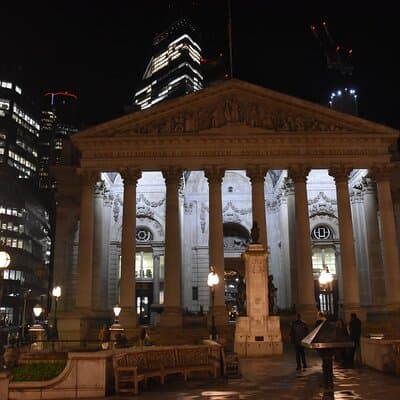 London: A Christmas Carol & Dicken's Inspiration Walking Tour