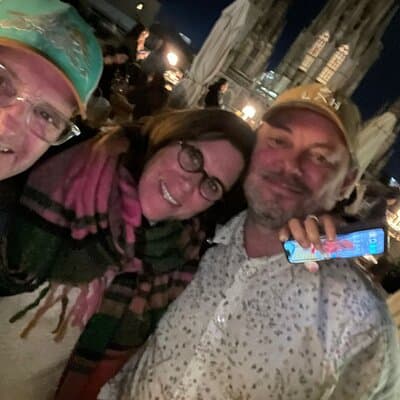 Barcelona City tour DE night guided tours 4