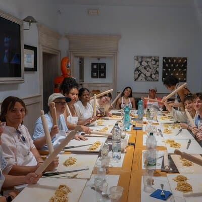 Authentic Roman Carbonara Cooking Class 3