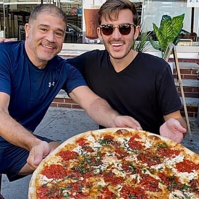 Mom and Pop Food Tour in Chinatown and Little Italy 3