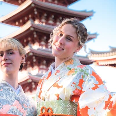 Tokyo and Kanagawa Guided Tours with Professional Photoshoot 3