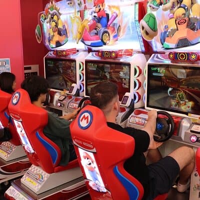 Akihabara Tour with Vintage Gaming Anime and Gachapon Experience