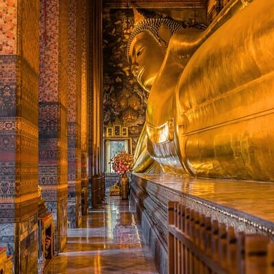 Bangkok's Best: City Highlights & Floating Market Private Tour