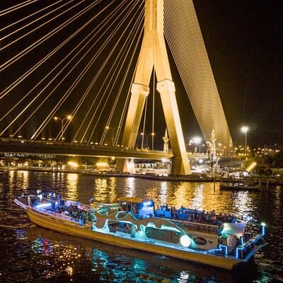 Bangkok: Yodsiam Sightseeing Cruise Snacks & Unlimited Beer
