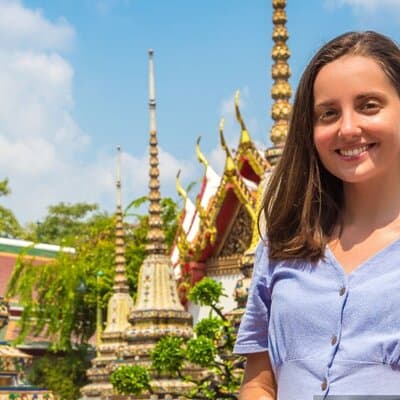 Bangkok 3 Temple Walking Tour: Wat Arun, Wat Pho, Wat Traimit 4