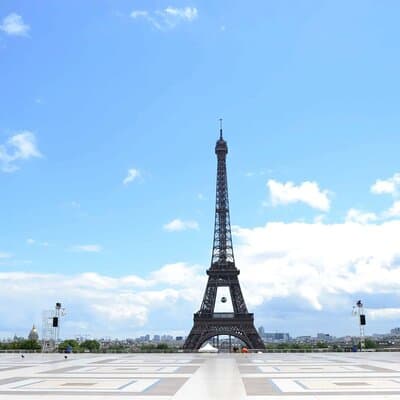 Paris Luxury Minivan City Tour with Audio Guide 3