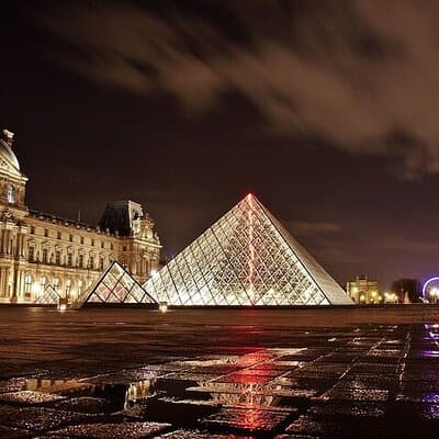 Half-Day Private Chauffeur Service Sedan or Van (6 Hours) – Paris 3