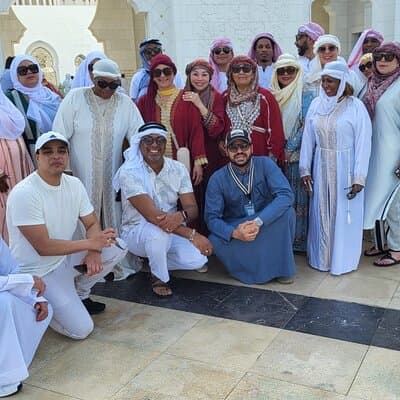 Private Full Day Guided Tour in Abu Dhabi
