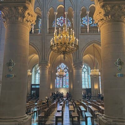 Notre Dame Paris Cathedral - Interior Private Tour 3