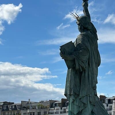 American history in Paris : Paris, Birthplace of the U.S.A.