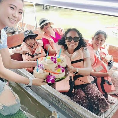 Private Tour to Railway Market, Floating Market And Ayutthaya 4