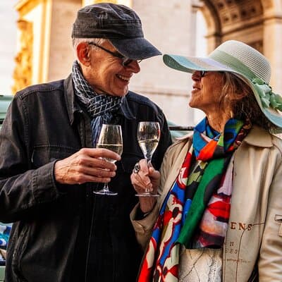 Tour of Paris and Montmartre in 2CV period with Champagne