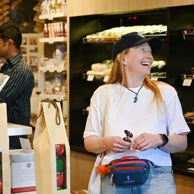 Amsterdam Food Tour with Full Meal & Drinks by Do Eat Better 3