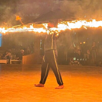 ViP Desert Safari Dubai, Free Pick-Drop - 5* BBQ & Buffet Dinner 2