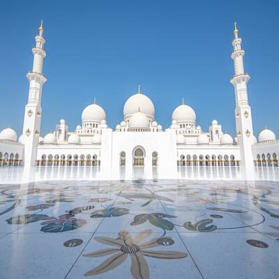 Private Return Abu Dhabi Cultural Tour from Dubai Incl. Transport 4