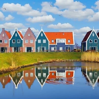 Zaanse Schans Luxury Private Bus Tour + Volendam/Edam (7 guests) 5