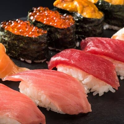 Mochi Pounding and Sushi Making Experience in Tokyo 5