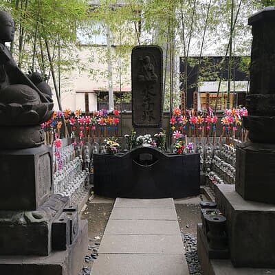 Sumo Sights Gardens and Local Flavors in Ryogoku Tokyo 4
