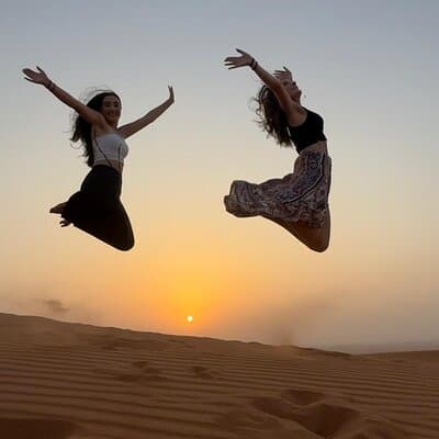 Dubai Desert Safari in Red Dunes with 4×4 BBQ Dinner & Camel Ride 5