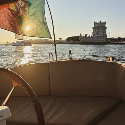 Lisbon – Sunset Porto Tonic Premium Boat Experience 2