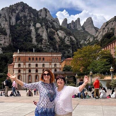 Montserrat Day trip. Private tour. Know all the secrets 2