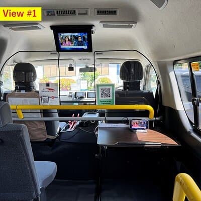 Accessible Haneda Airport Transfer with English-speaking Driver 3