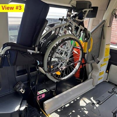 Accessible Haneda Airport Transfer with English-speaking Driver 5