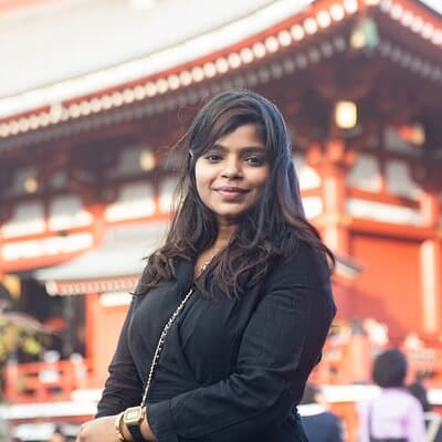Tokyo: Asakusa Walking Tour with Local guide and Photographer 2