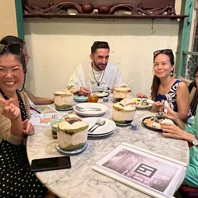 Bang Rak Backstreets: Local Bites & Culture Walking Tour 4