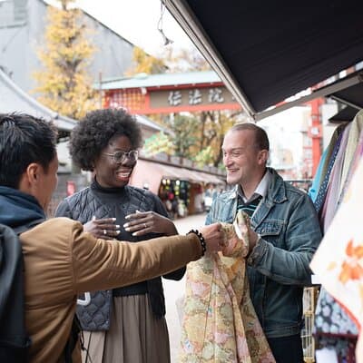 Tokyo Private Shopping Tour with a Local – Unique & Quirky Finds 3