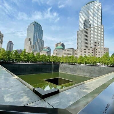 VIP 9/11 Memorial & Museum Tour: Guided Ground Zero Experience 4
