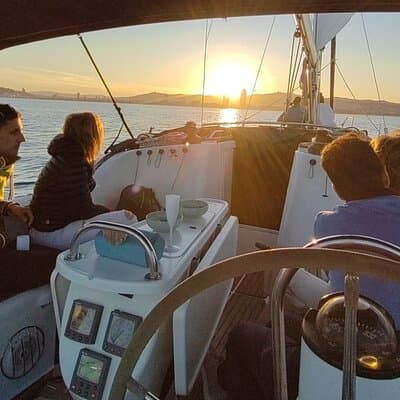 Sunset boat trip with open bar of cava (local champagne) 3