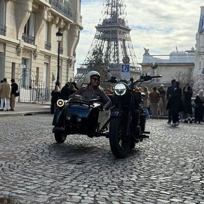Paris by Side Car A Filmmaker Video Shoot Your Moment 3