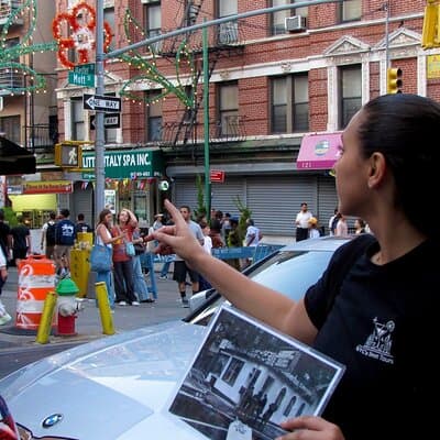 Ghosts, Murders, and Mafia: NYC Dark History Walking Tour 3