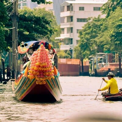 Bangkok Canal Boat Tour to Big Buddha – 1 Hour Longtail Cruise 5
