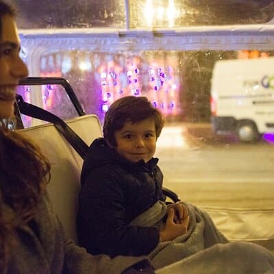 Lisbon Christmas Lights Tour in Private Eco Tuk Tuk with a Local 2