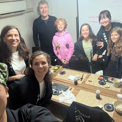 Mochi Pounding and Sushi Making Experience in Tokyo 2
