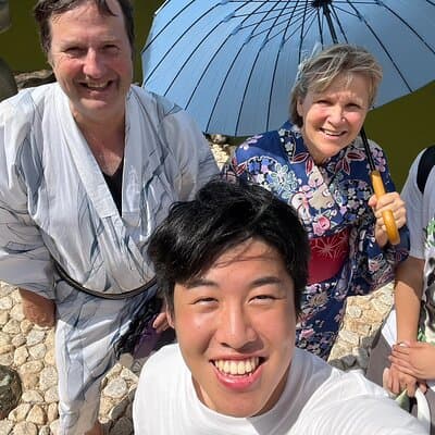 Discover the History of Shinjuku Gyoen – Private Walking Tour 2