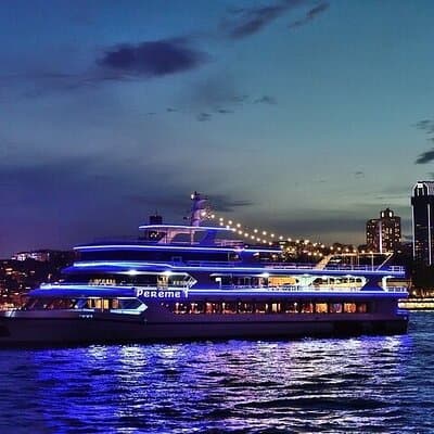 Luxury Bosphore Dinner Cruise and Turkish Night Show(All+transfr)