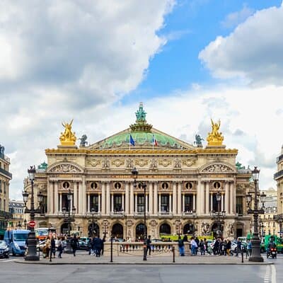 Free Perfume Museum & Opera District Tour (Tip-Based)