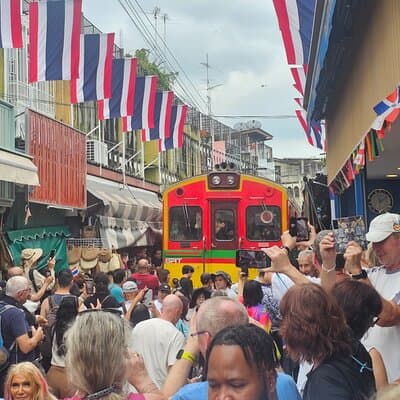 Floating Market & Train Market Private Tour(Premium Service) 5