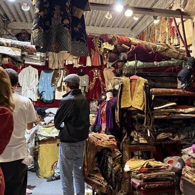 Saint Ouen Marche aux Puces Flea Market Private Walking Tour 4