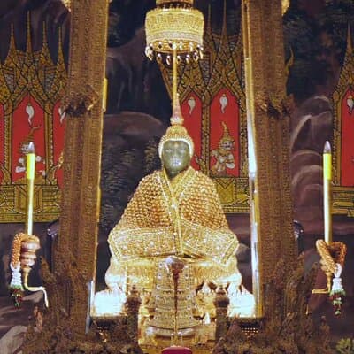 Bangkok Two Temple Tour: Wat Pho, Emerald Buddha & Grand Palace 3