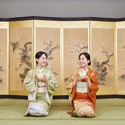 Shinjuku : Authentic Tea Ceremony with Matcha & Kimono 2