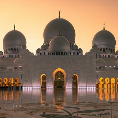 Private Abu Dhabi Full Day Tour with Sheikh Zayed Grand Mosque 5