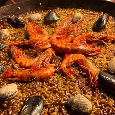 Premium Cooking Class in Designer Loft: Paella & Spanish Tapas 4