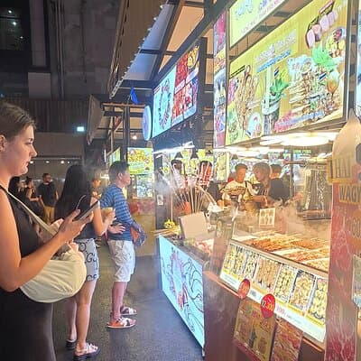 Bangkok Nightlife: Sunset Rooftop, TukTuk & Bar Crawl Party 5