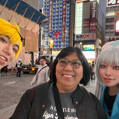 Explore Akihabara with Local Cosplayer Guide(s)! 4