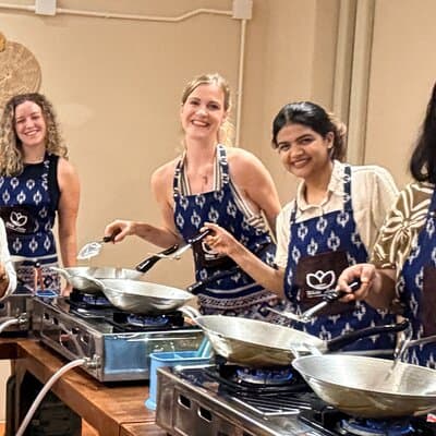Thai Cooking Class in Bangkok's Old Town with Market Tour 2