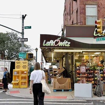 Hassidic Williamsburg: A Self-Guided Audio Tour in Brooklyn 2